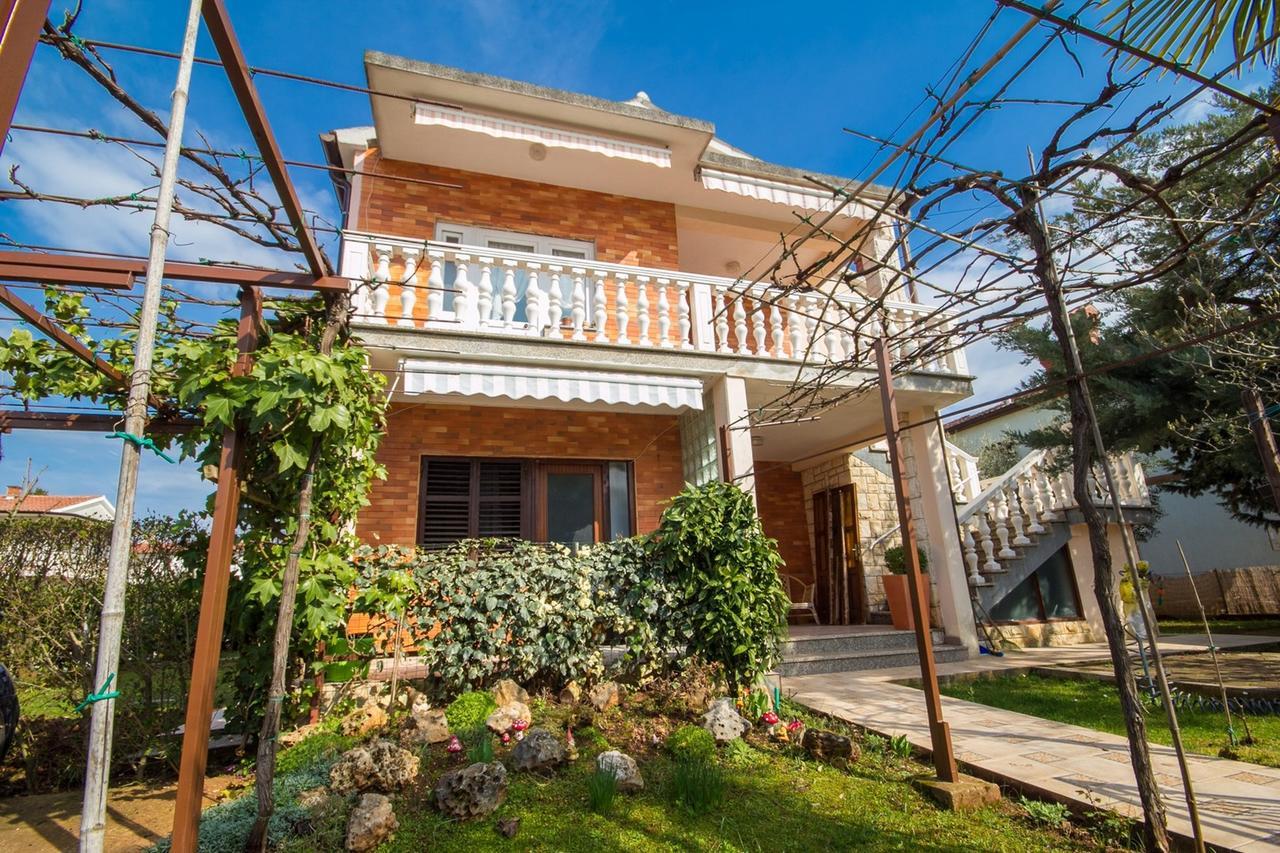 Ana House With Guest house 3*
